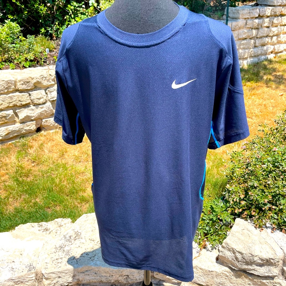 Nike, Dri-Fit, blue, short sleeve, Shirt, size XL - Picture 1 of 2